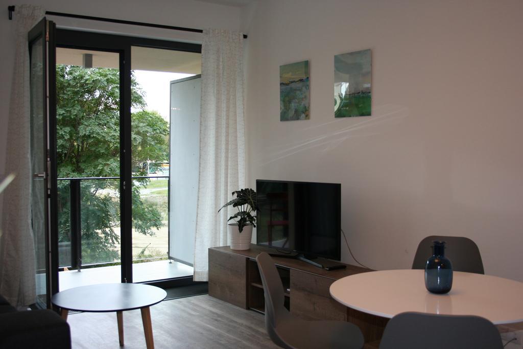 Karlin Apartment Prága Kültér fotó