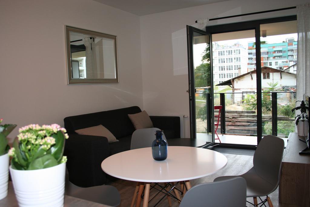 Karlin Apartment Prága Kültér fotó